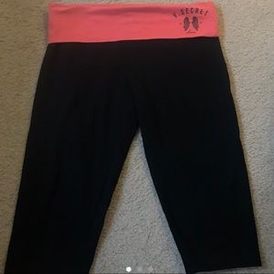 Victoria’s Secret capri leggings